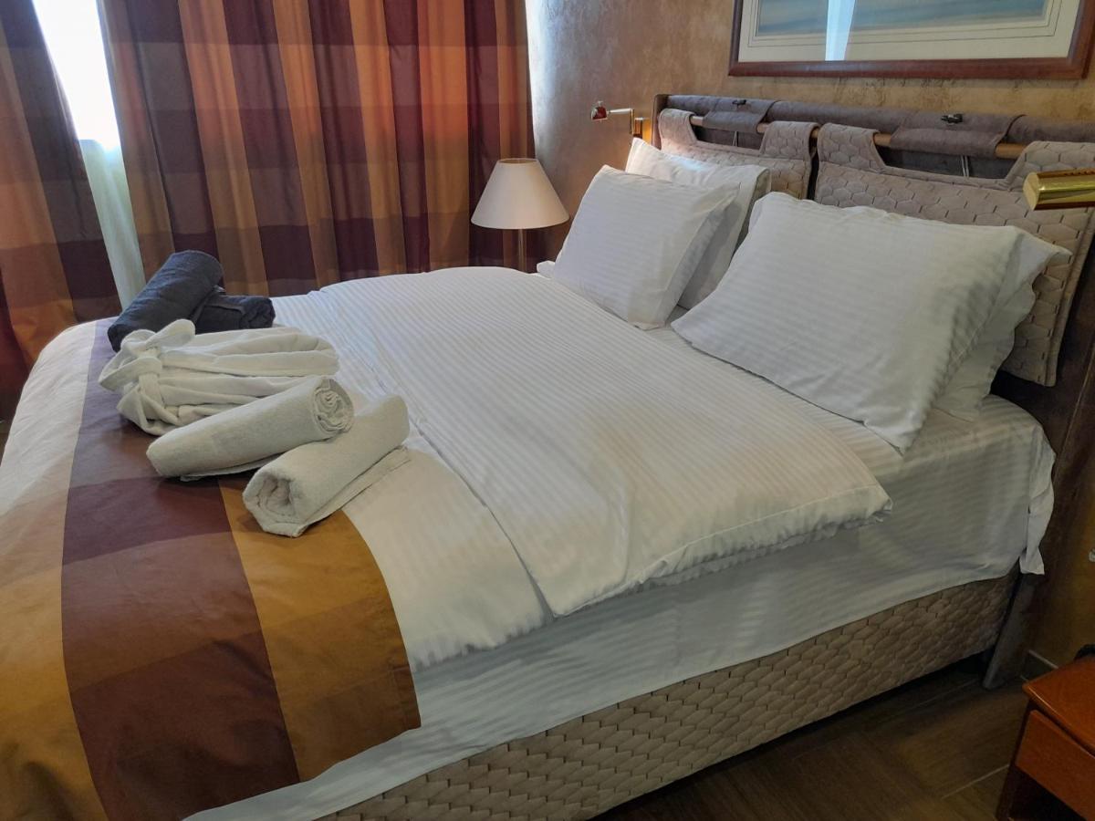 סקופיה Hotel Super 8 מראה חיצוני תמונה